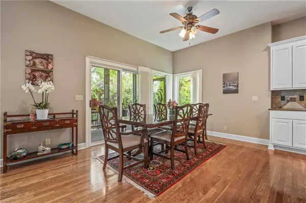5313 W 124th TER, Overland Park, KS 66209