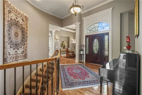 5313 W 124th TER, Overland Park, KS 66209