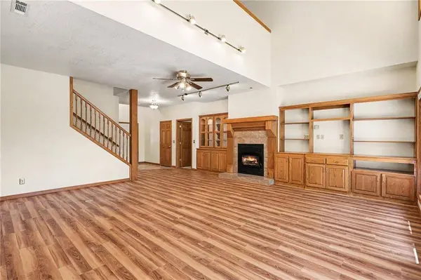 58 W Lake RD, Farlington, KS 66734