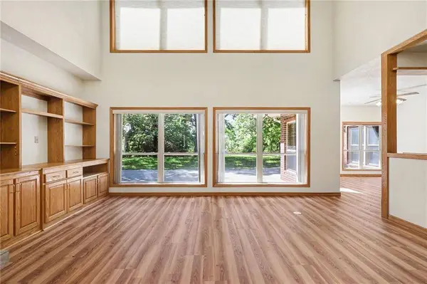 58 W Lake RD, Farlington, KS 66734