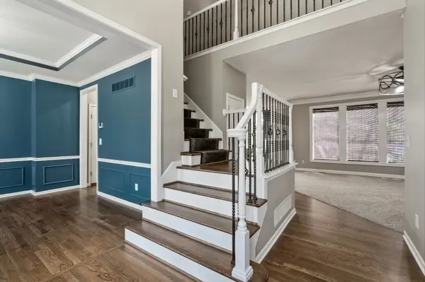 12213 Bradshaw ST, Overland Park, KS 66213