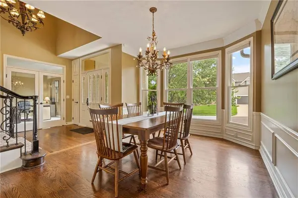 8217 W 146th TER, Overland Park, KS 66223