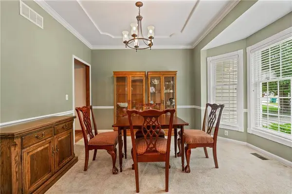 15007 W 76th ST, Lenexa, KS 66216