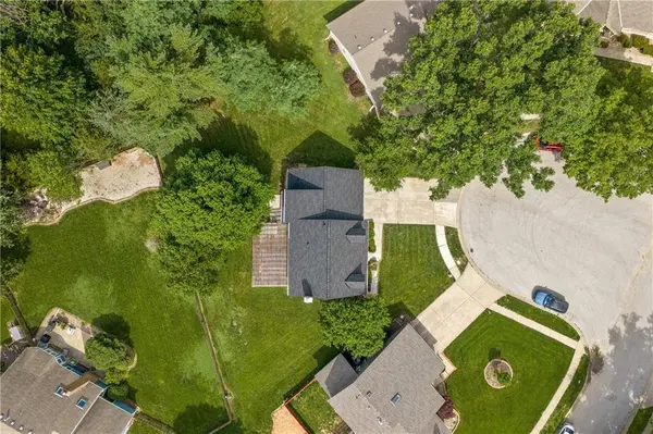 8602 N Beaman AVE, Kansas City, MO 64154