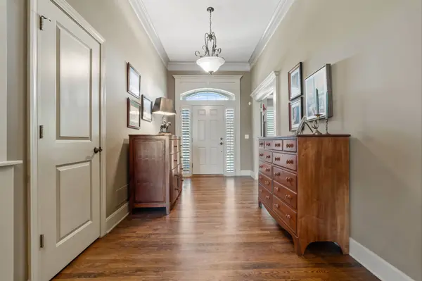 15908 Kessler ST, Overland Park, KS 66085