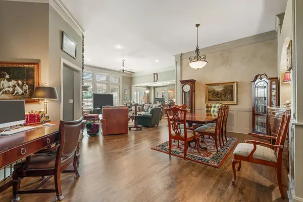 15908 Kessler ST, Overland Park, KS 66085