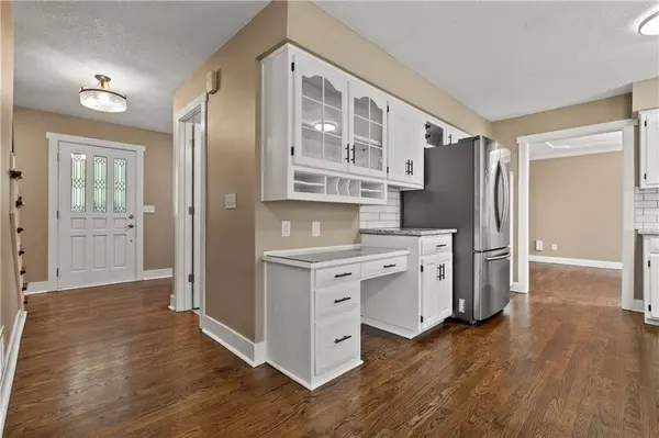 15125 W 84th ST, Lenexa, KS 66219