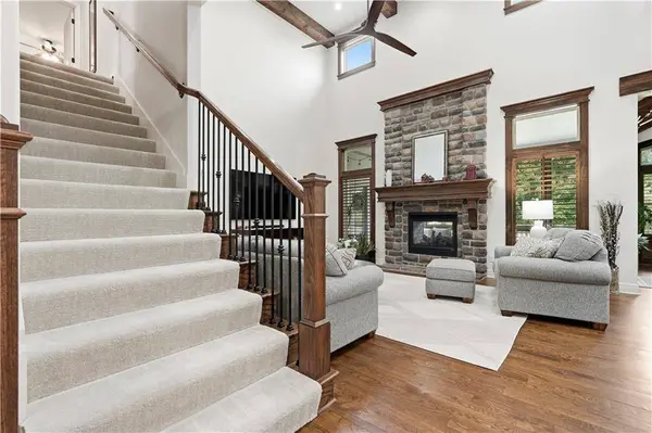 11637 W 154th ST, Overland Park, KS 66221