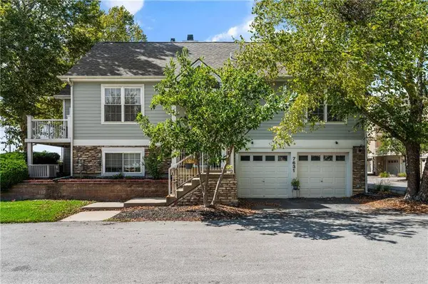 7631 W 158th TER
