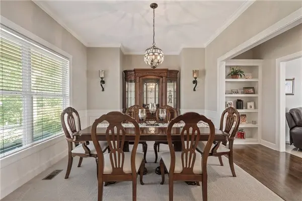 7913 W 155th PL, Overland Park, KS 66223