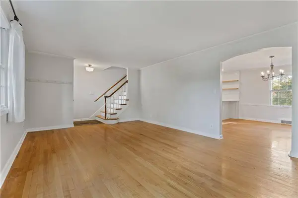 5819 Marty ST, Overland Park, KS 66202