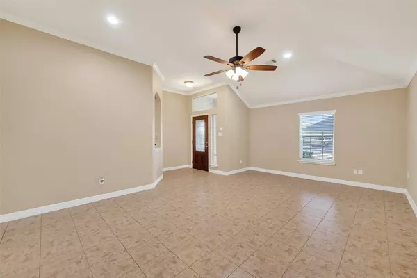 20526 Pink Granite VLY, Richmond, TX 77407