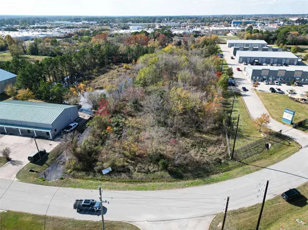 0 Commercial Park RD, Tomball, TX 77375