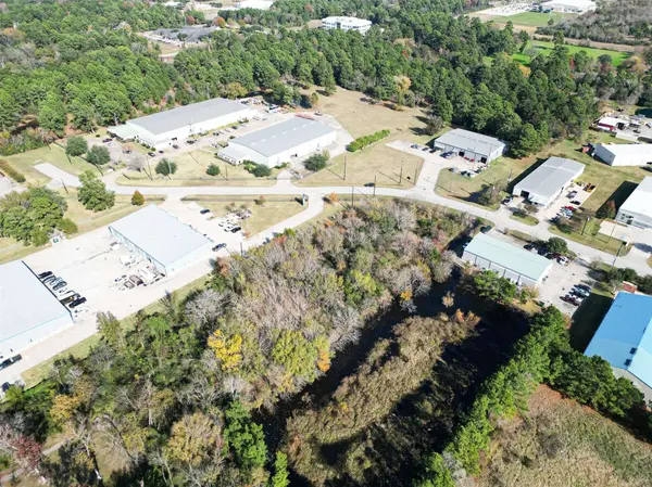 0 Commercial Park RD, Tomball, TX 77375