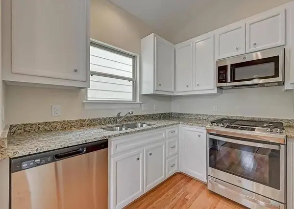 11512 Main Cypress DR, Houston, TX 77025