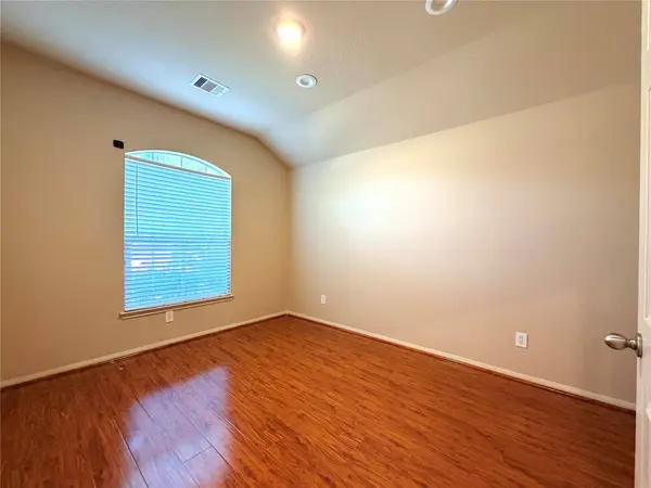 6903 Birnam Garden LN, Houston, TX 77086