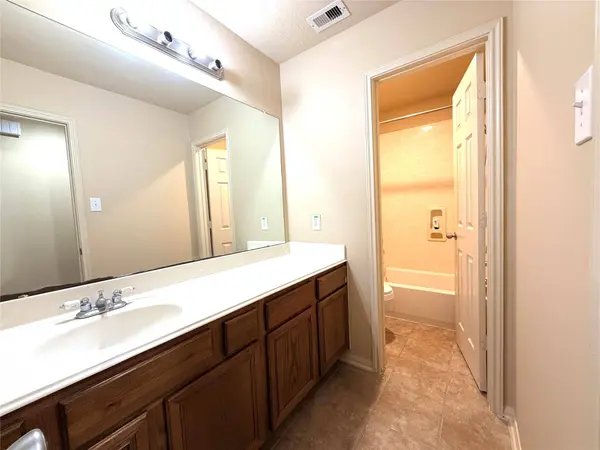 6903 Birnam Garden LN, Houston, TX 77086