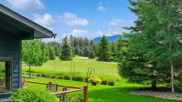 306 Plantation DR, Kalispell, MT 59901
