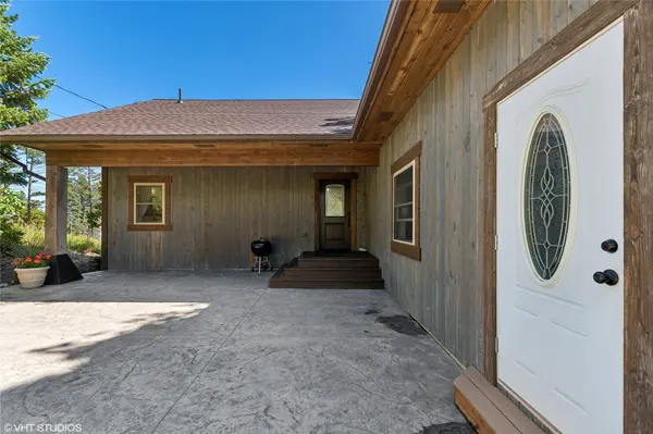 27 Old Orchard RD, Lakeside, MT 59922
