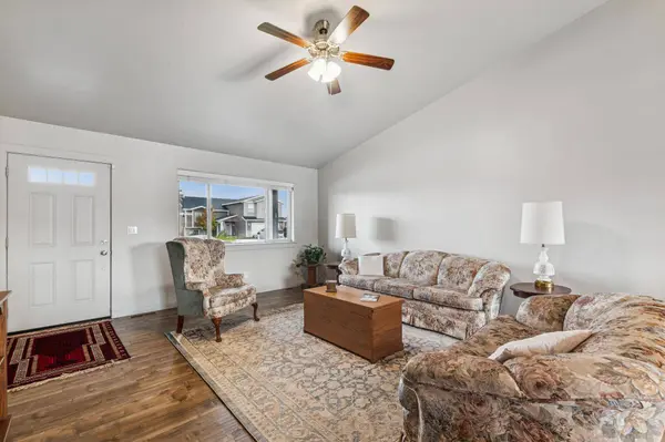 1056 Clark Fork DR, Kalispell, MT 59901