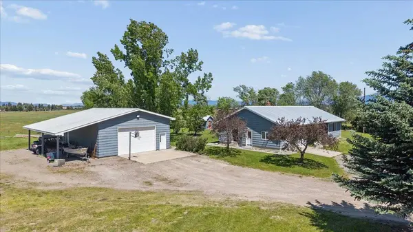 425 Snowline LN, Kalispell, MT 59901