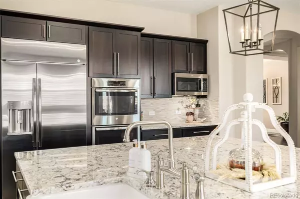 27675 E Moraine DR, Aurora, CO 80016