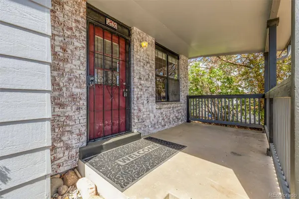 215 Mckinley DR, Bennett, CO 80102