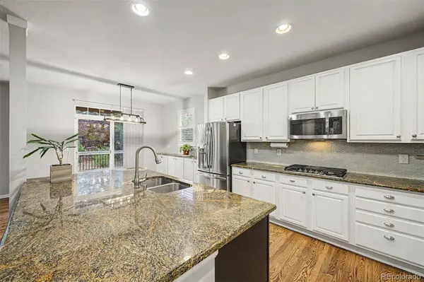 6934 S Fultondale CIR, Aurora, CO 80016