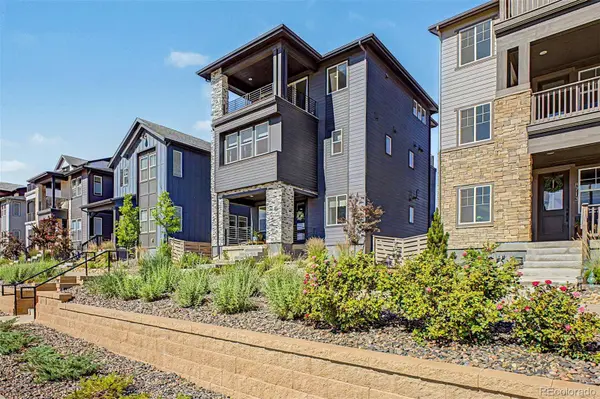 8709 Middle Fork ST, Littleton, CO 80125