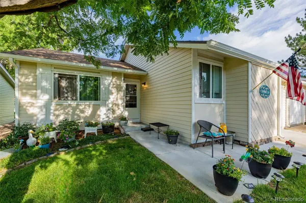 16102 E Radcliff PL, Aurora, CO 80015
