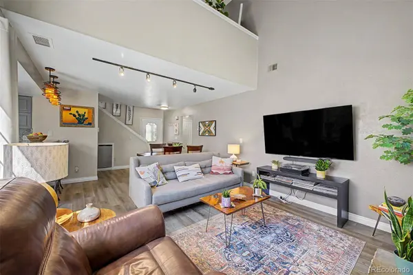 1955 S Xanadu WAY, Aurora, CO 80014