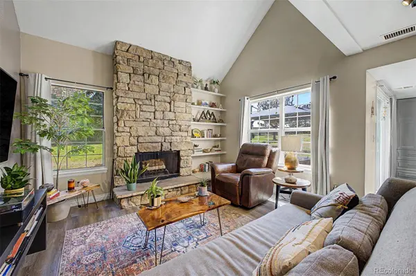 1955 S Xanadu WAY, Aurora, CO 80014