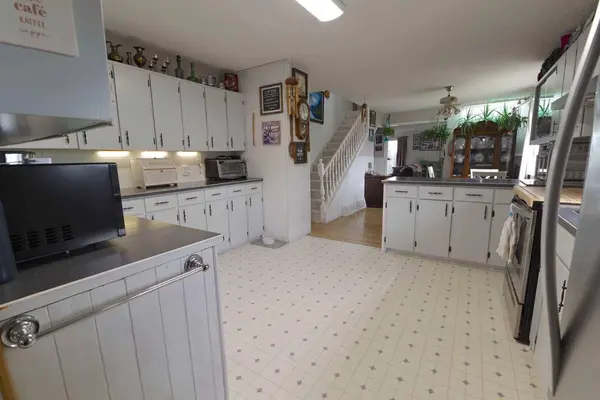 204 cady st, Wrentham, AB T0K2P0