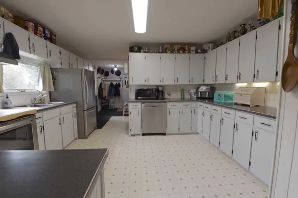 204 cady st, Wrentham, AB T0K2P0