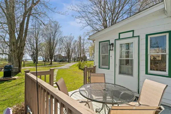 71 Kirk and Fitts RD, Alburgh, VT 05449