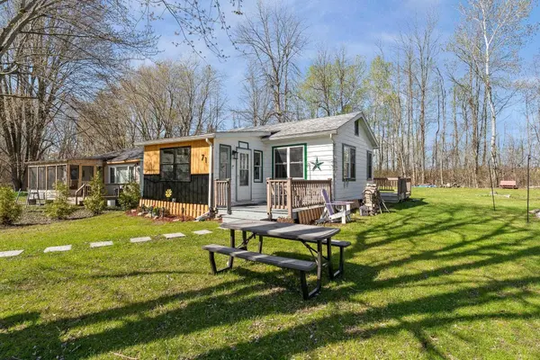 71 Kirk and Fitts RD, Alburgh, VT 05449