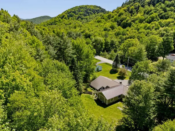 2021 Huntington RD, Richmond, VT 05477