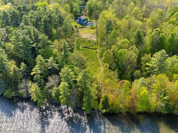 49 Edgewater TER, Milton, VT 05468