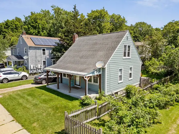 141 North ST, Winooski, VT 05404