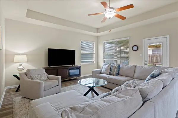 180 Snow Owl Hollow, Buda, TX 78610