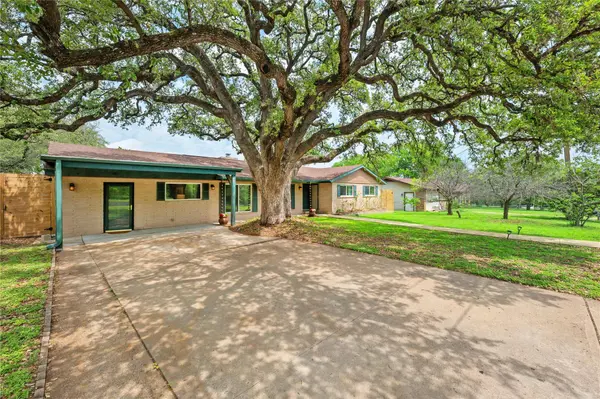 910 Berrywood DR, Austin, TX 78753