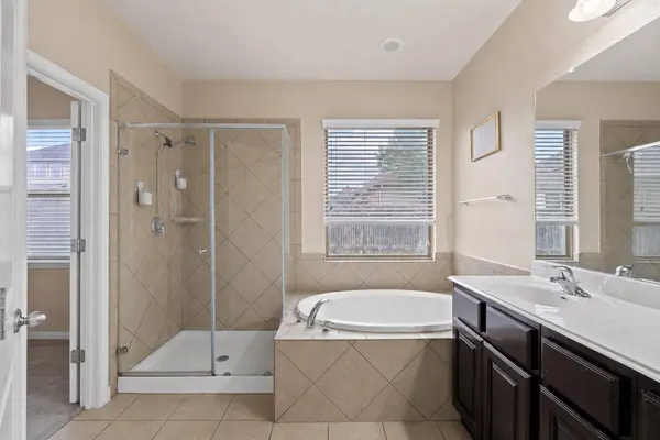 180 Snow Owl Hollow, Buda, TX 78610