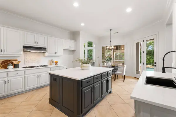 11904 Bristlewood CV, Austin, TX 78732