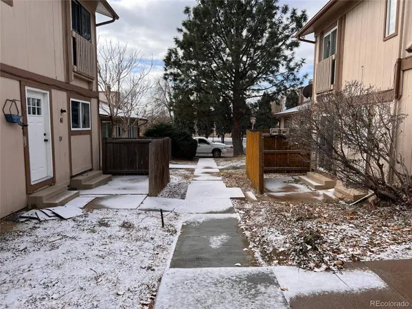 2447 Rainbow DR #D #25, Denver, CO 80229