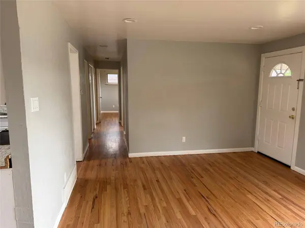 3124 Quari ST, Aurora, CO 80011