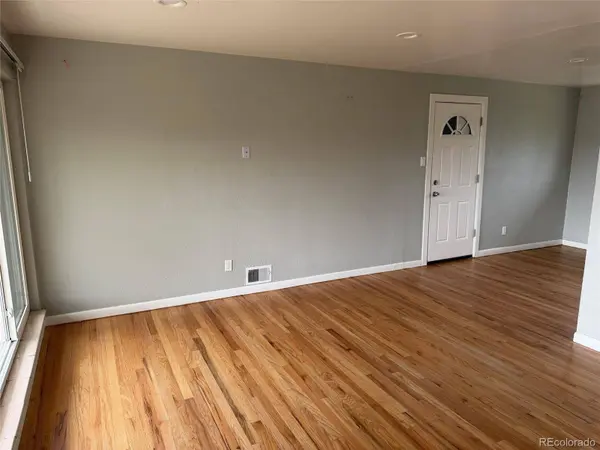 3124 Quari ST, Aurora, CO 80011