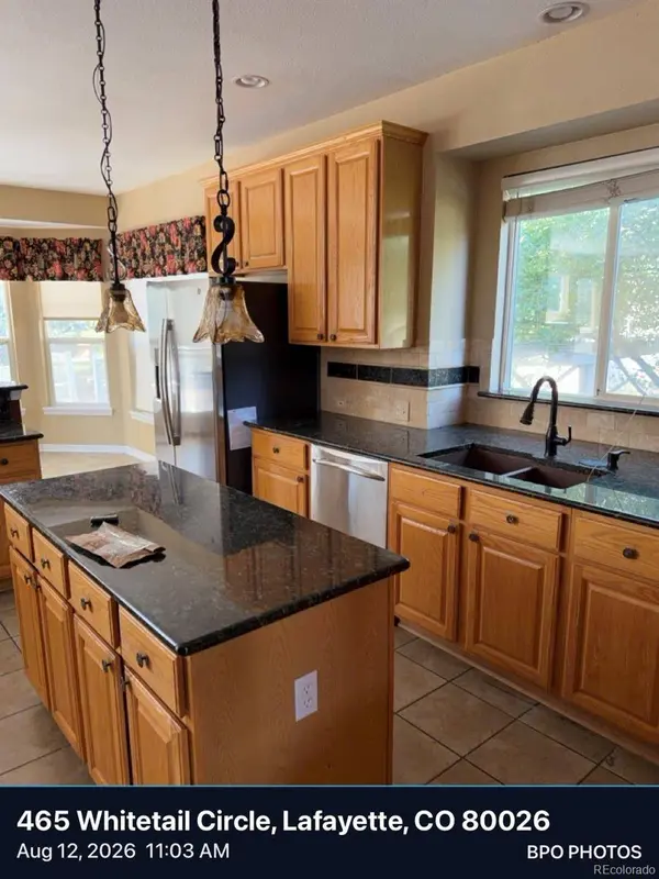 465 Whitetail CIR, Lafayette, CO 80026
