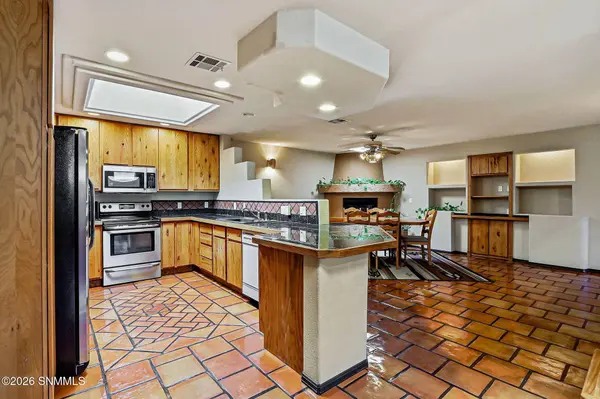 6752 Camino Blanco, Las Cruces, NM 88007