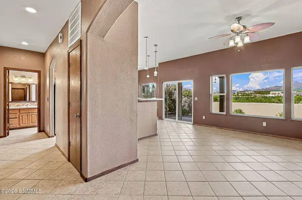 2001 Rincon De Amigos, Las Cruces, NM 88012