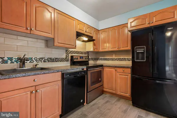 275 GREEN STREET #5B5, Edgewater Park, NJ 08010